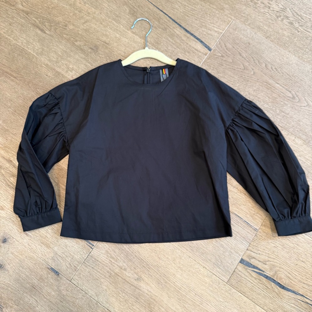 NEW CAROLINE BOSMANS Stylish black Long BALLOON Sleeve Top